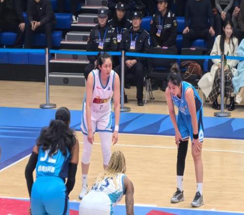 狮舞新生,青春跨界小,店助力传统,乐鱼体育,乐鱼体育入口,乐鱼体育平台,乐鱼体育官方